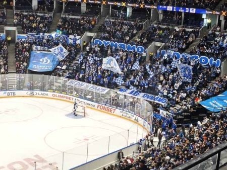 Московско-питерская хоккейная перекличка