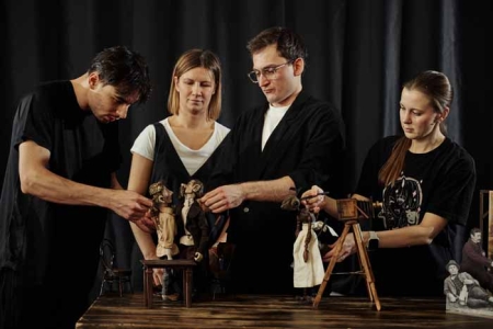 Премьера на стыке драматического и кукольного театров