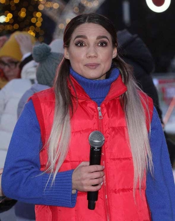 Флешмоб в костюмах героев сказки про Буратино