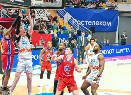 ЦСКА практически в два раза перебросал «Парму».