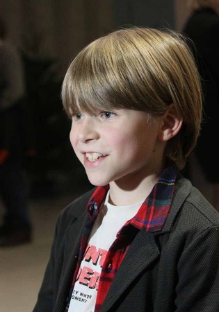 «Елки-12» (12+) шагают по стране