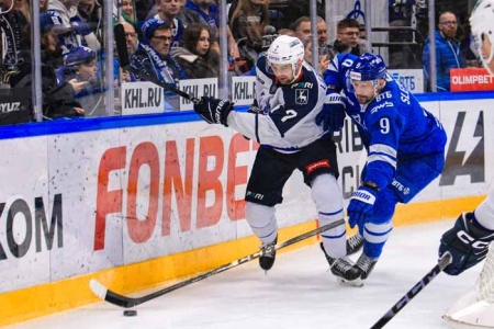 Хоккейная Москва сильнее Нижнего,  а Казань «перебросала» китайцев
