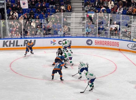 Омичи перебросали сочинцев, а китайцы – уфимцев