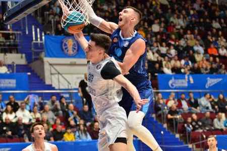 «Зенит» баскетбольный «переплыл» красноярский «Енисей»