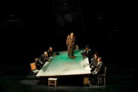 «Ревизор» от Рязанского ТЮЗа на московской сцене