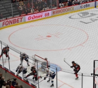 Омичи перебросали сочинцев, а китайцы – уфимцев