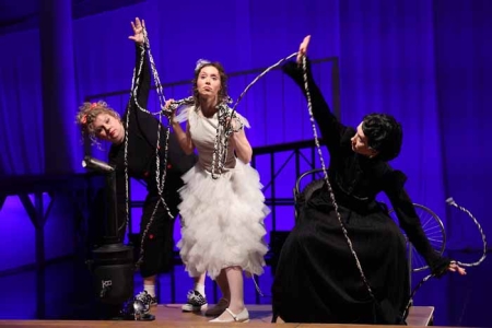 «Белые ночи» (16+) по роману Достоевского на сцене ШДИ