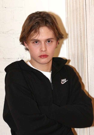 Отцы и дети – премьера «Сын» (16+) в театре Ермоловой