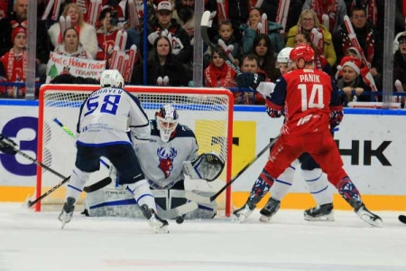 Питерское хоккейное дерби и ярославско-нижегородское ледовое противостояние