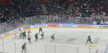 Хоккейные поединки в Москве и Казани