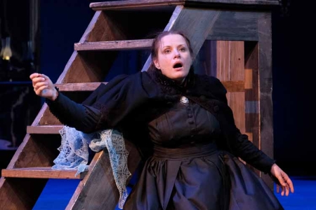 «Тонкий троллинг Островского» - спектакль «Сердце не камень» в театре «Et Cetera» Калягина