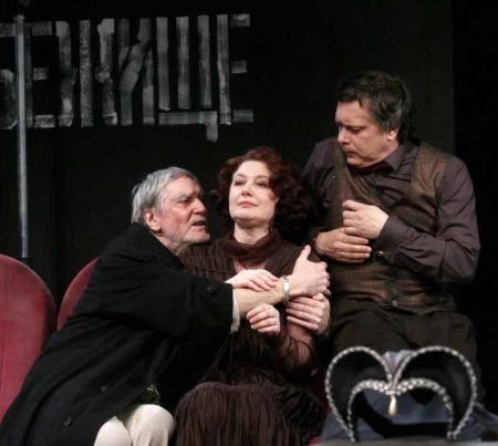 «Лир во время чумы» (16+) в филиале театра Пушкина