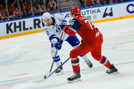 Динамовцы Москвы проигрывают в Ярославле