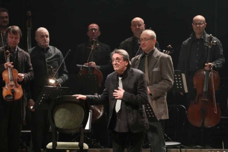 Премьера спектакля «О любви. 5 пудов любви, 22 несчастья, 33 истерики» (16+) в Мастерской Петра Фоменко