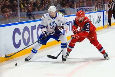 Динамовцы Москвы проигрывают в Ярославле