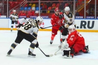 Спартаковцы громят «моряков» в Москве