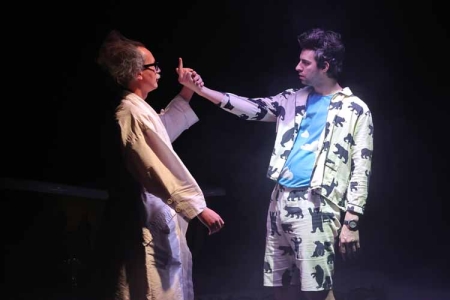 «Спектакль пронизан любовью к жизни и верой в человека»