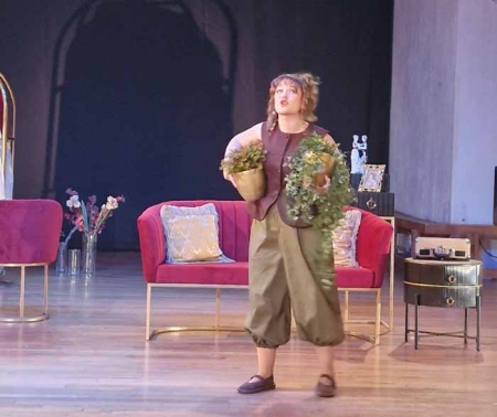 «Легко, искрометно, пластично. И актеры прекрасные!»