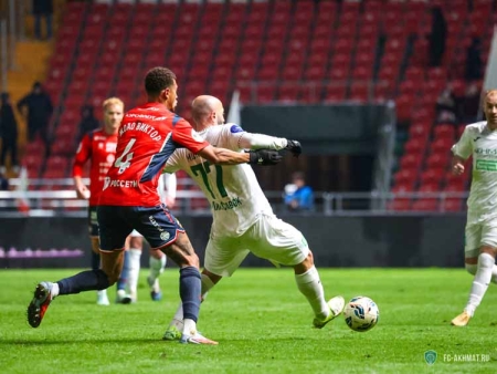 «Динамо» выигрывает, ЦСКА проигрывает – рестарт московских клубов в чемпионате