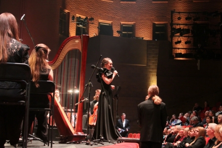 Музыка и свет эпохи