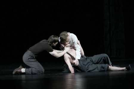 «Пусть будет именно такая любовь, которая стоит всей жизни»