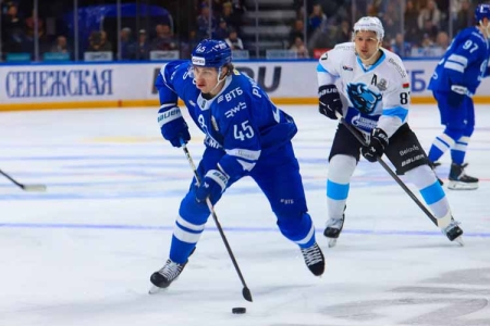 Хоккейные разборки динамовцев Москвы и Минска