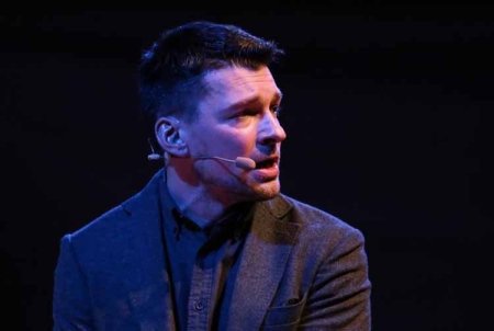 «Стихи и музыка, музыка и стихи - стержень, на который называется всё остальное»