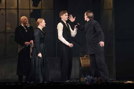 «Идиот» Достоевского на сцене ЦАТРА