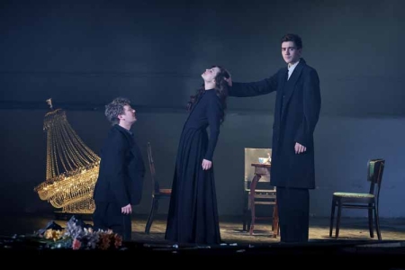 «Идиот» Достоевского на сцене ЦАТРА