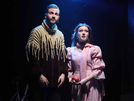 «Обыкновенное чудо» в Театре на Юго-Западе