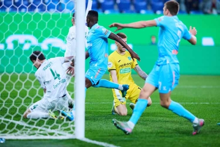 «Краснодар» и «Зенит» синхронно победили