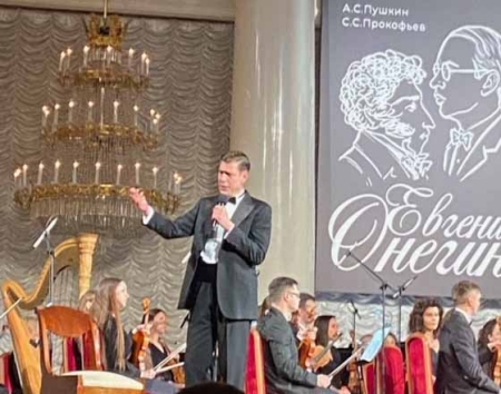 Литературный вечер? Нет. Это было таинство