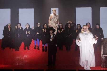 В Московском Губернском театре сыграли «Лягушек» Аристофана