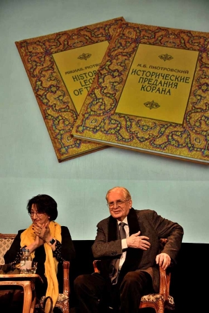 «Мое хобби - директор Эрмитажа, а профессия – арабист»