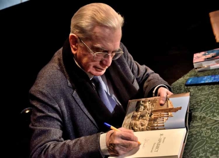 «Мое хобби - директор Эрмитажа, а профессия – арабист»