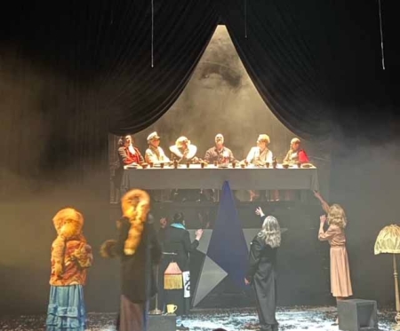 «Капустник» в театре «Модерн»