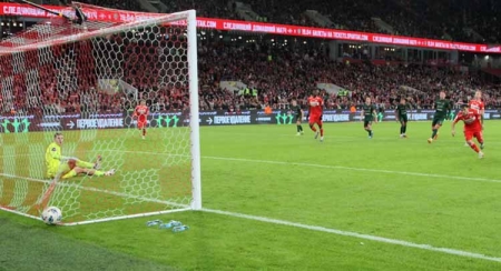 «Спартак» переиграл «Локомотив» в московском дерби