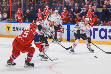 «Авангард» и во второй встрече одержал победу в Ярославле