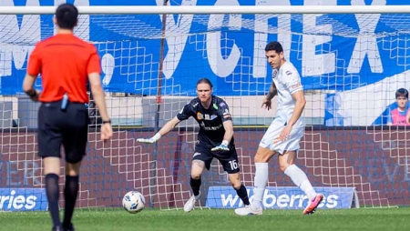 «Зенит» возглавил чемпионскую гонку