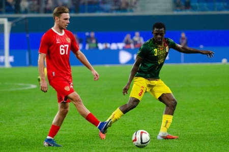 Даже матерные «словесные изыски» Карпина не помогли сборной обыграть Мали