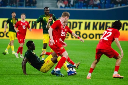 Даже матерные «словесные изыски» Карпина не помогли сборной обыграть Мали