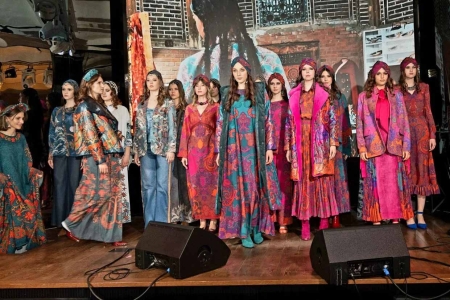 «Душегрея»: показ коллекции «Садко» на премии «Прорыв года»