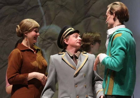 «Спектакль - восторг: музыка, юмор и подумать есть над чем»