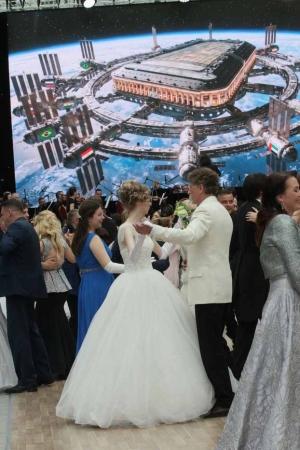 Экономика, культура и политика вступили в диалог на двух площадках в сердце российской столицы