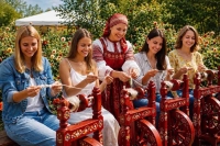 Сказки, хороводы, мастер-классы и яркая шоу-программа — это и многое другое на фестивале нового русского стиля «Фолково» 11 июля в парке «Сокольники»