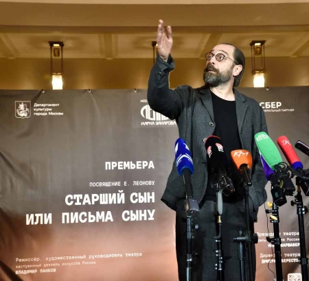 «Жить нужно как Сарафанов»